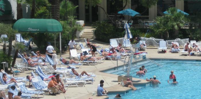 a crowded public pool